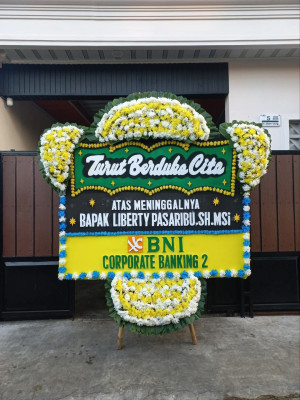 Papan Bunga Duka di Kesawan